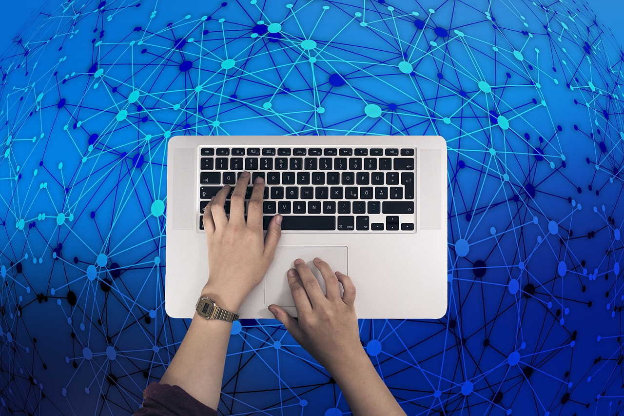 分发实名账号：代理红包游戏平台