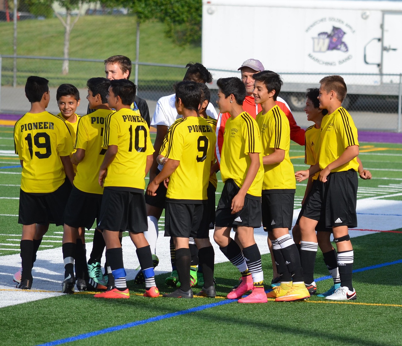 短信与聊天机器人的比较